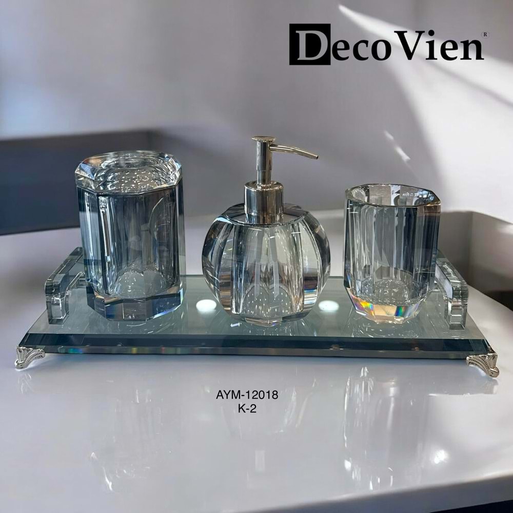 12018 -BANYO SETİ KRİSTAL GMŞ. -AYMET